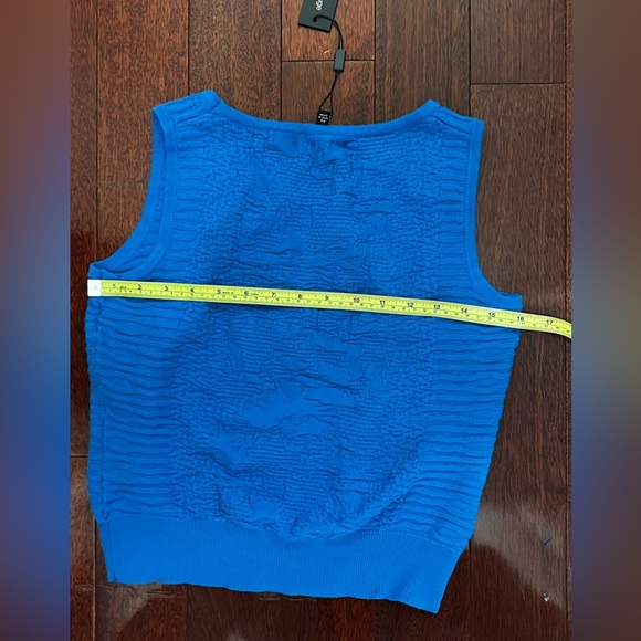 NWT Cable & Gauge Blue Sleeveless Top - Picture 4 of 5